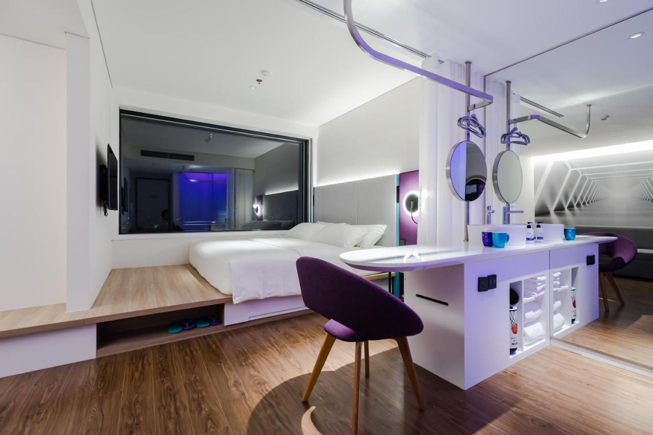 Tru By Hilton Nam Dinh City Centre Zewnętrze zdjęcie