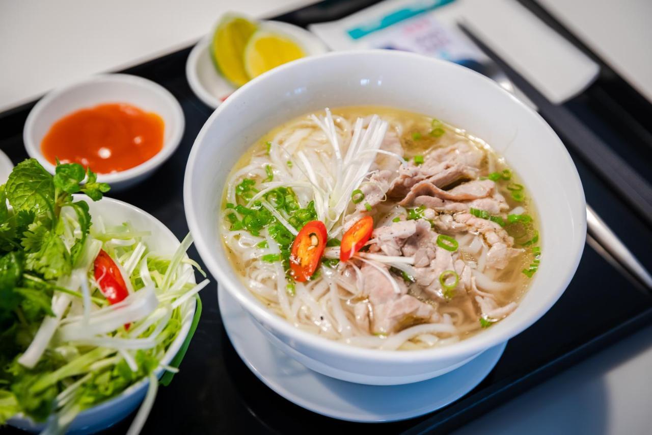 Tru By Hilton Nam Dinh City Centre Zewnętrze zdjęcie